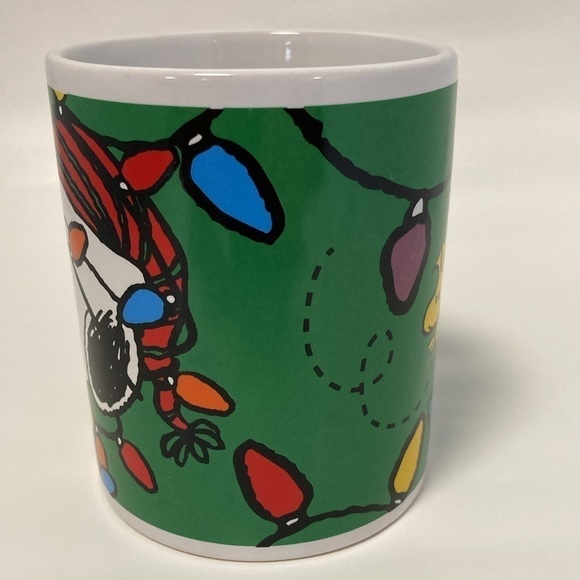 Snoopy and Woodstock holiday lights mug - Picture 2 of 5